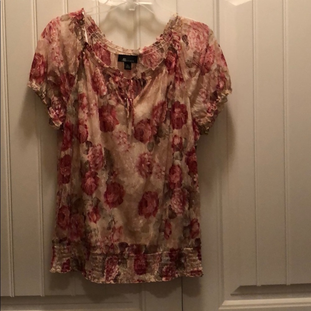 Flowered light weight dress shirt